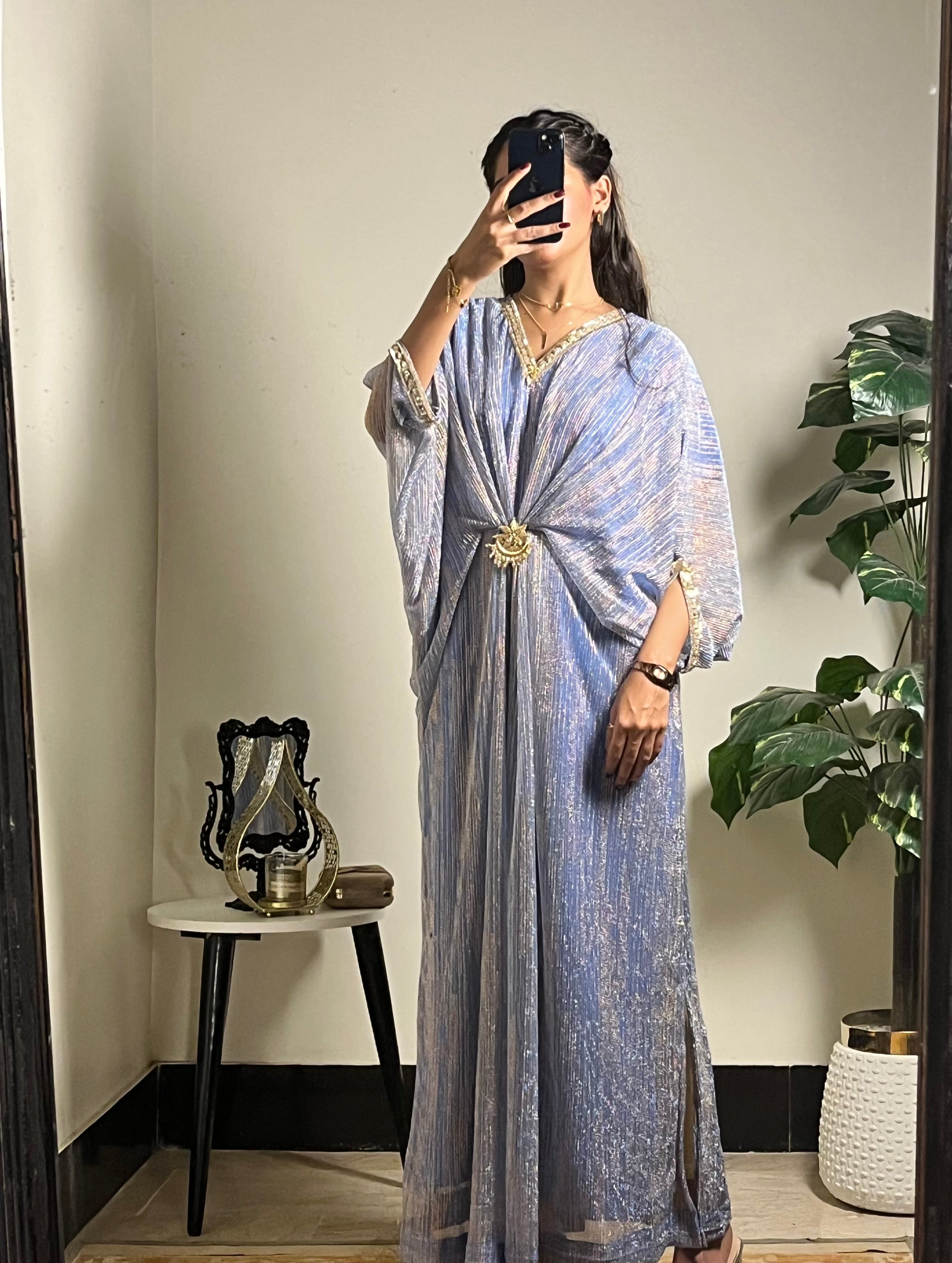 Cut-Dana Embroidered Moonlight Kaftan