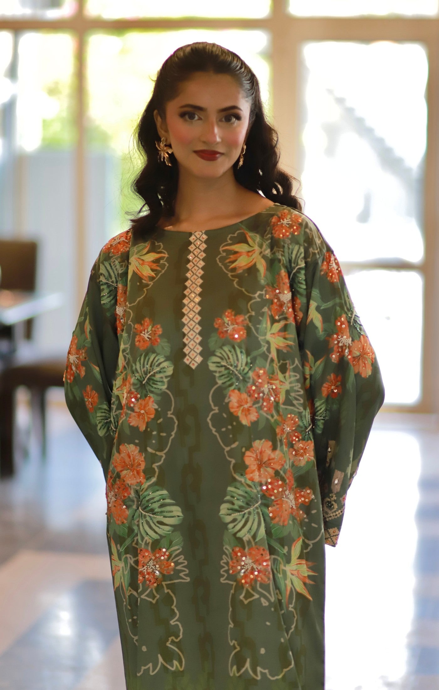 Olivea - Embroidered