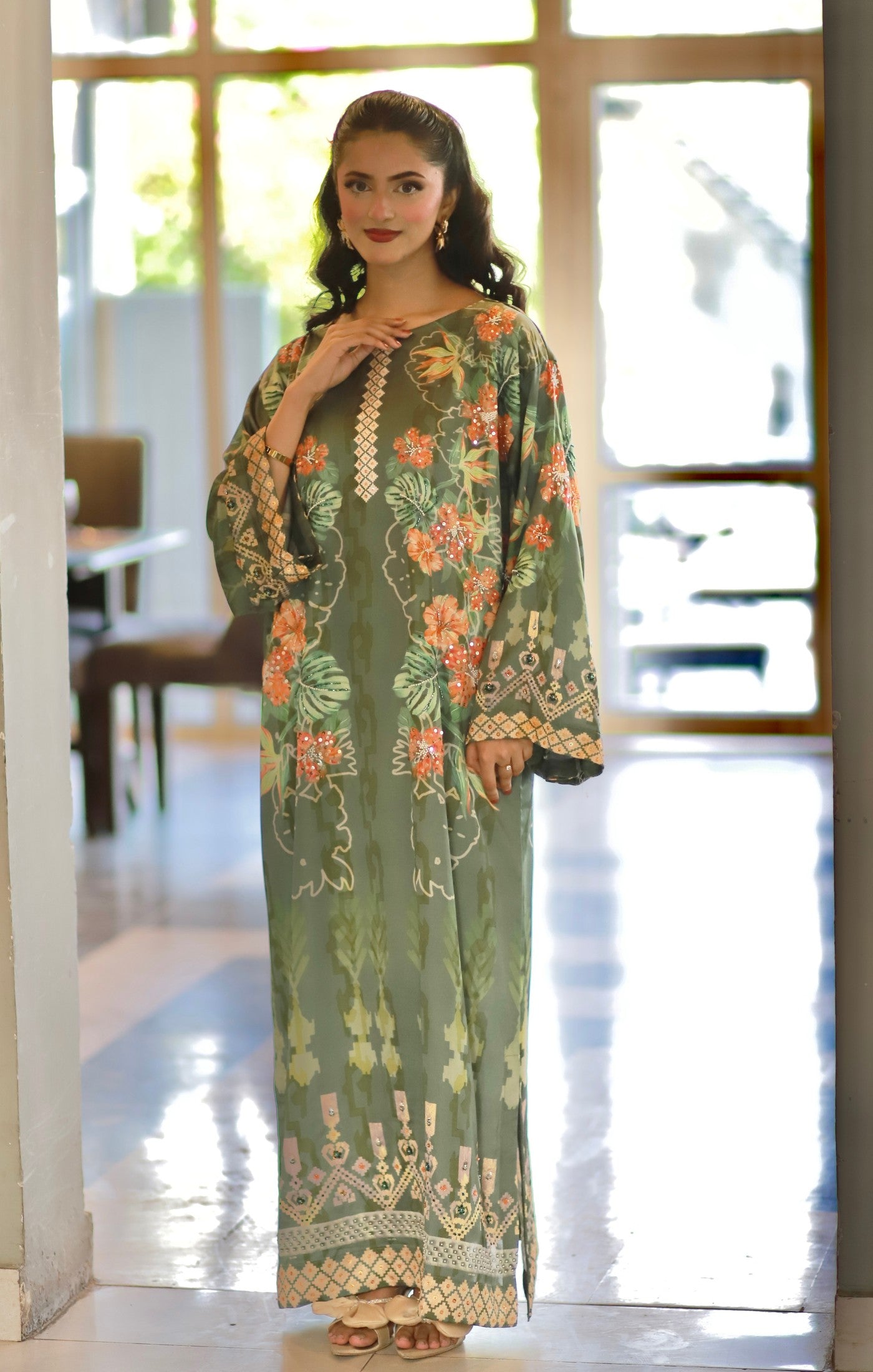 Olivea - Embroidered