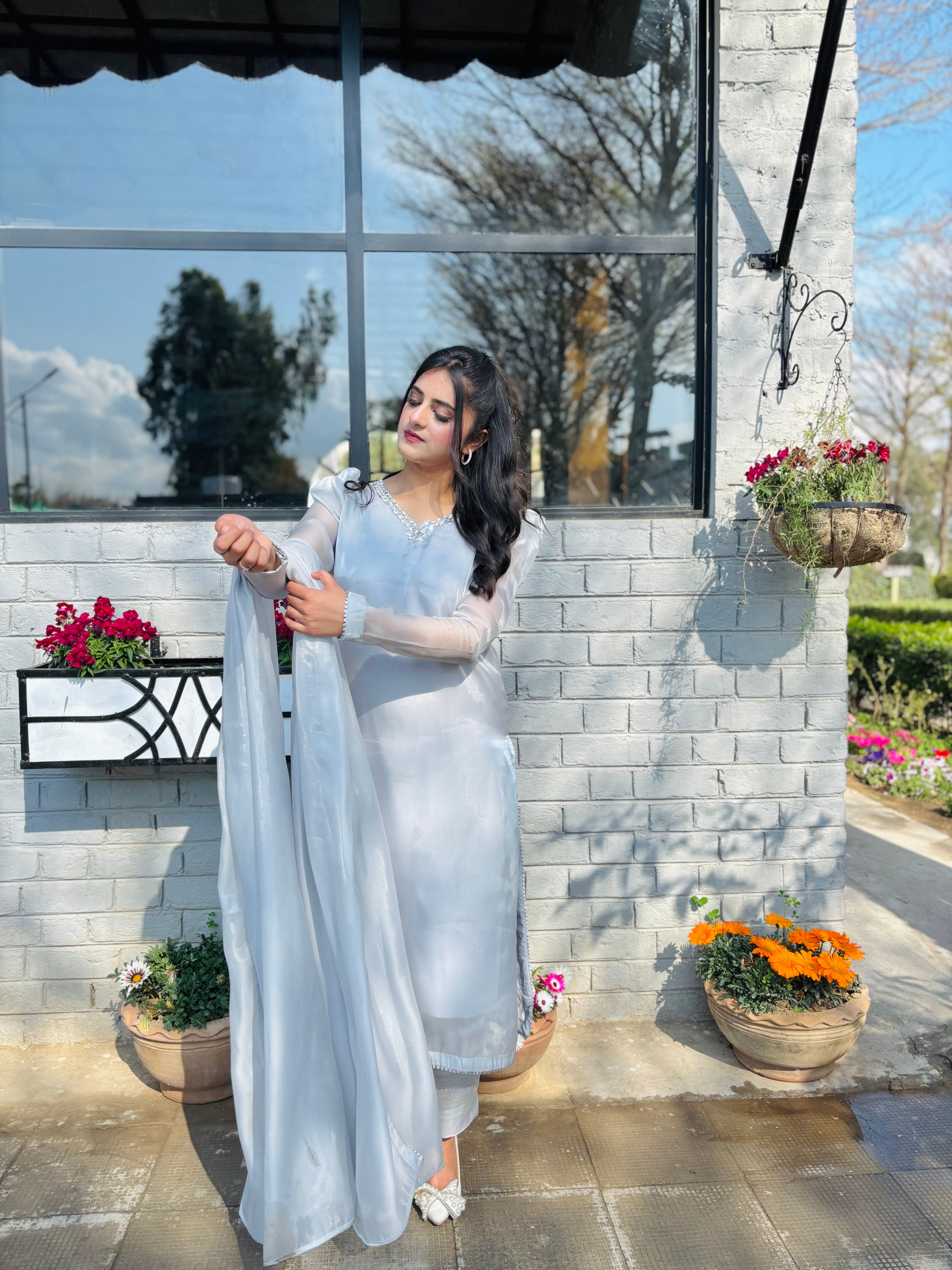 Mata-e-Sehar - 9 Colors