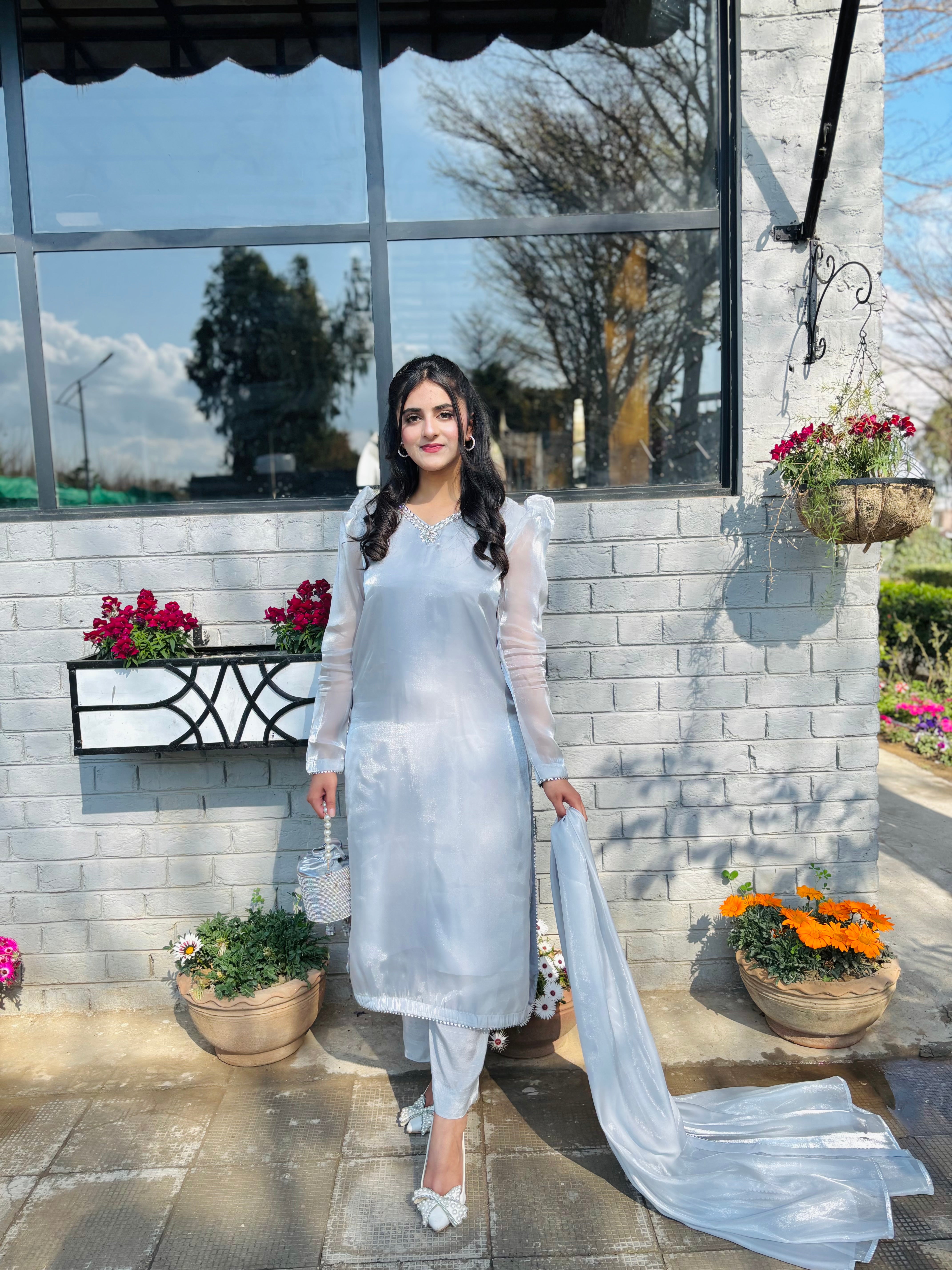 Mata-e-Sehar - 9 Colors