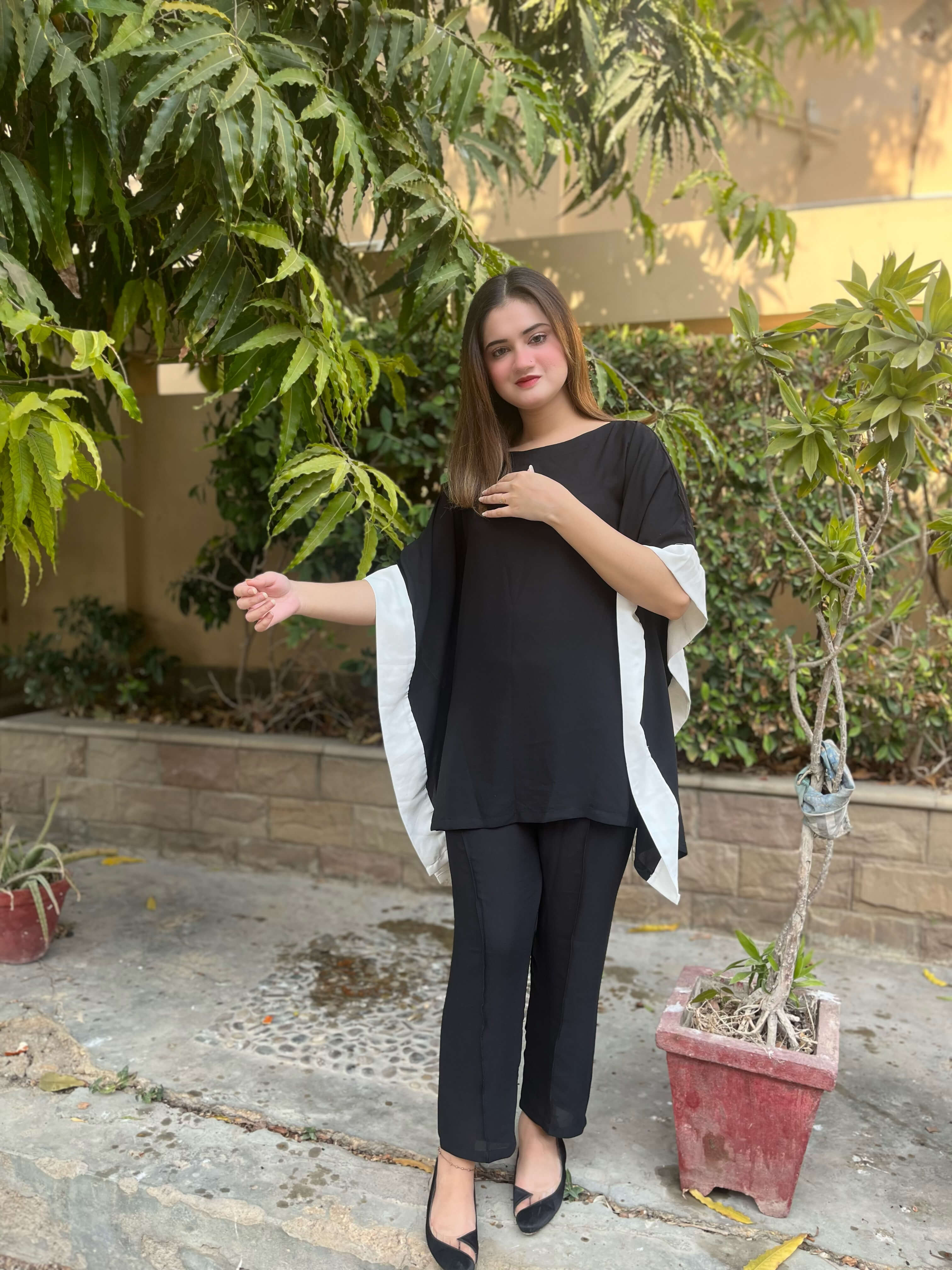 Black & White Crepe Solid Co-Ord Set