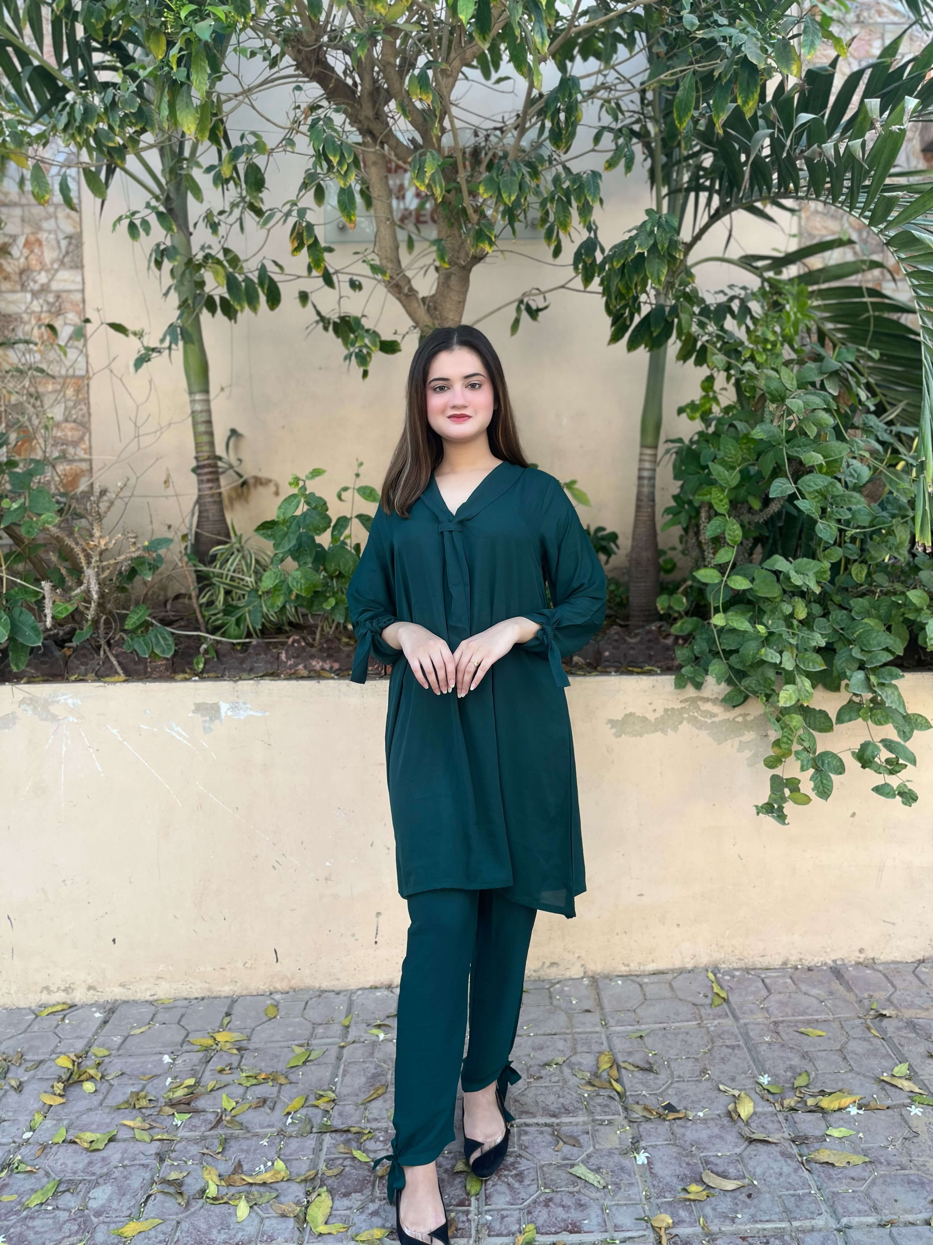 Green Knot Style Crepe Solid Co-Ord Set