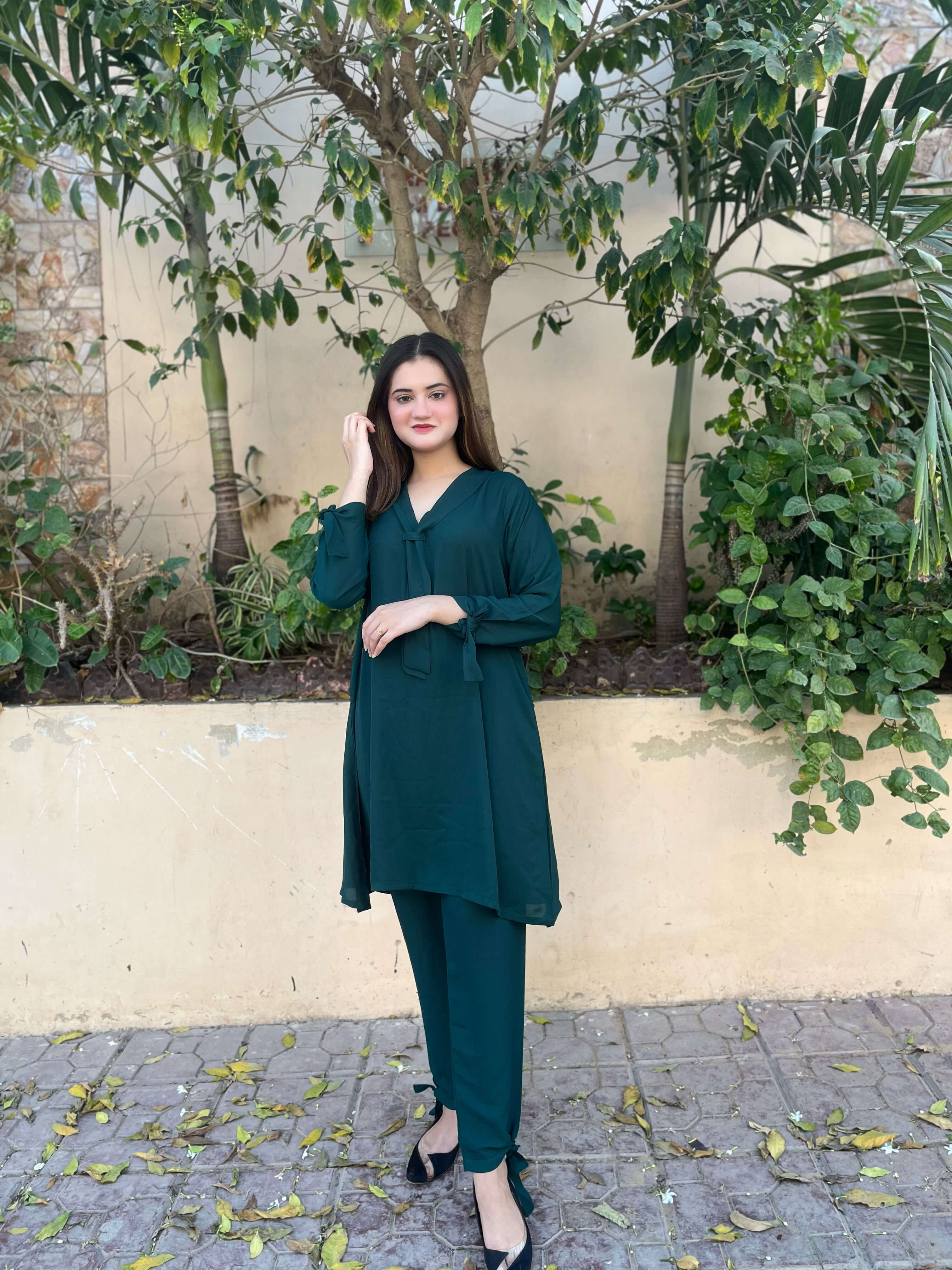 Green Knot Style Crepe Solid Co-Ord Set