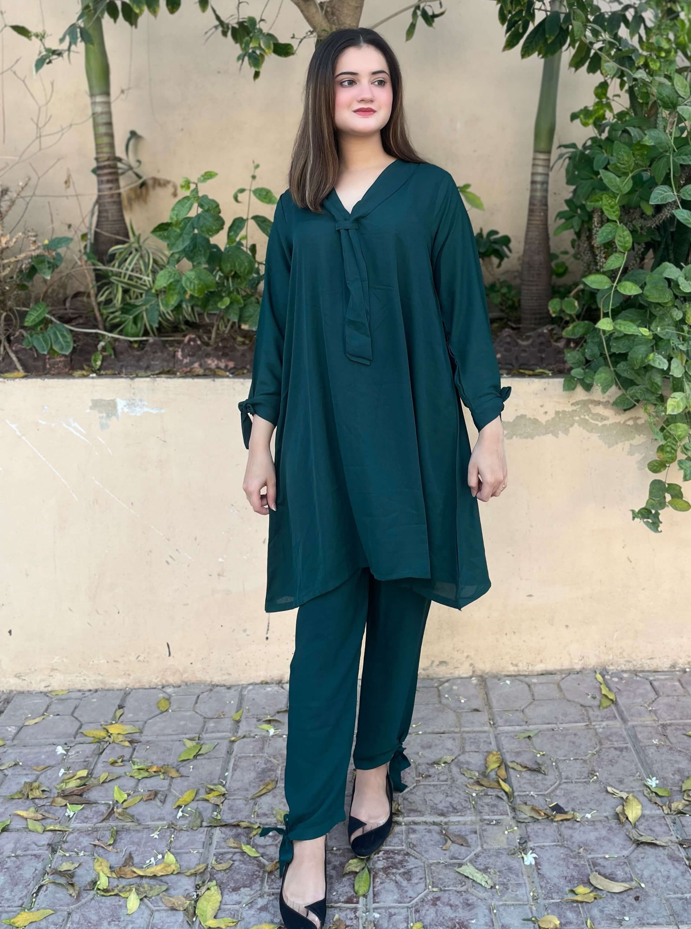 Green Knot Style Crepe Solid Co-Ord Set