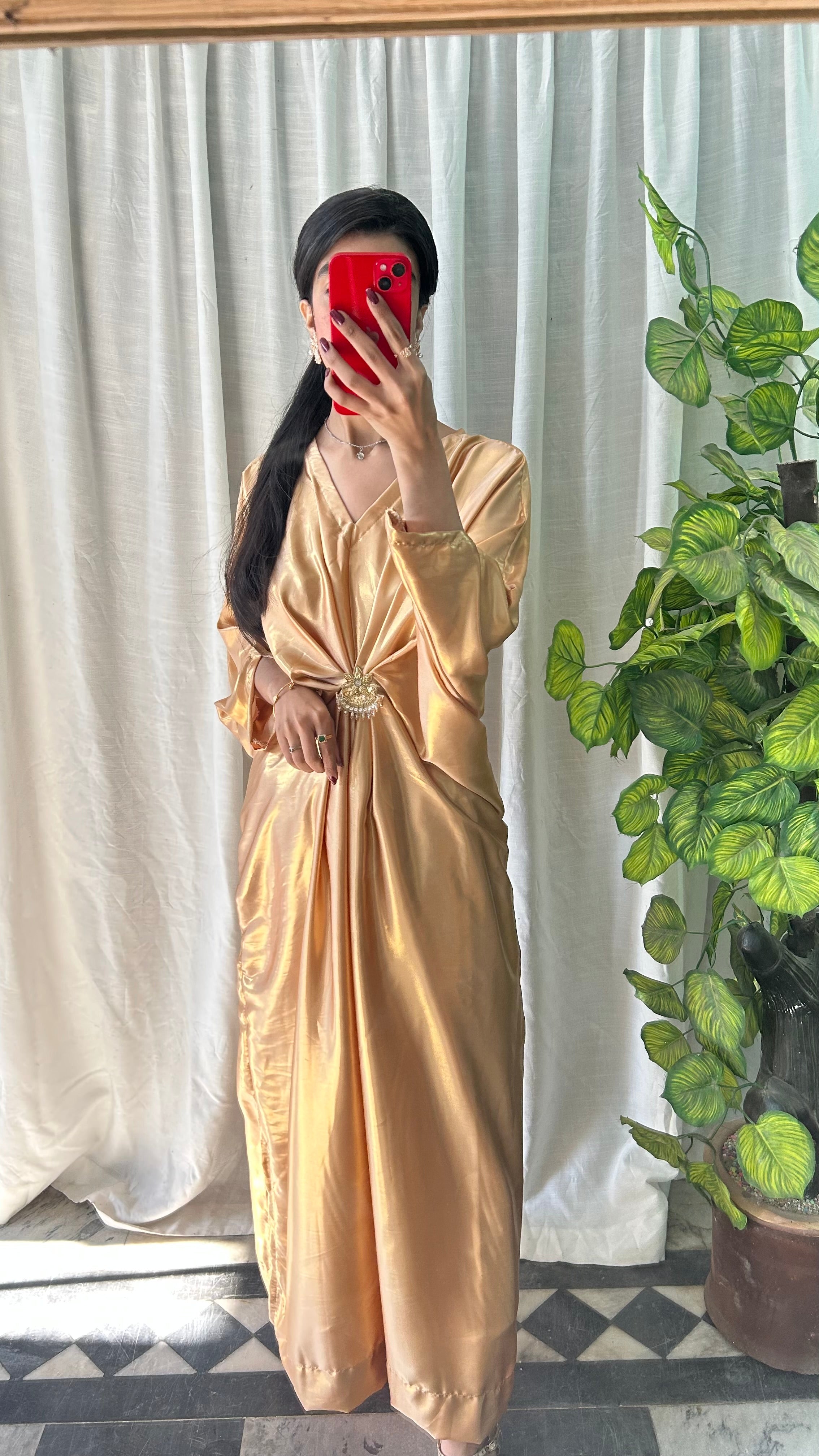 Shimmer Silk Golden Kaftan (M)