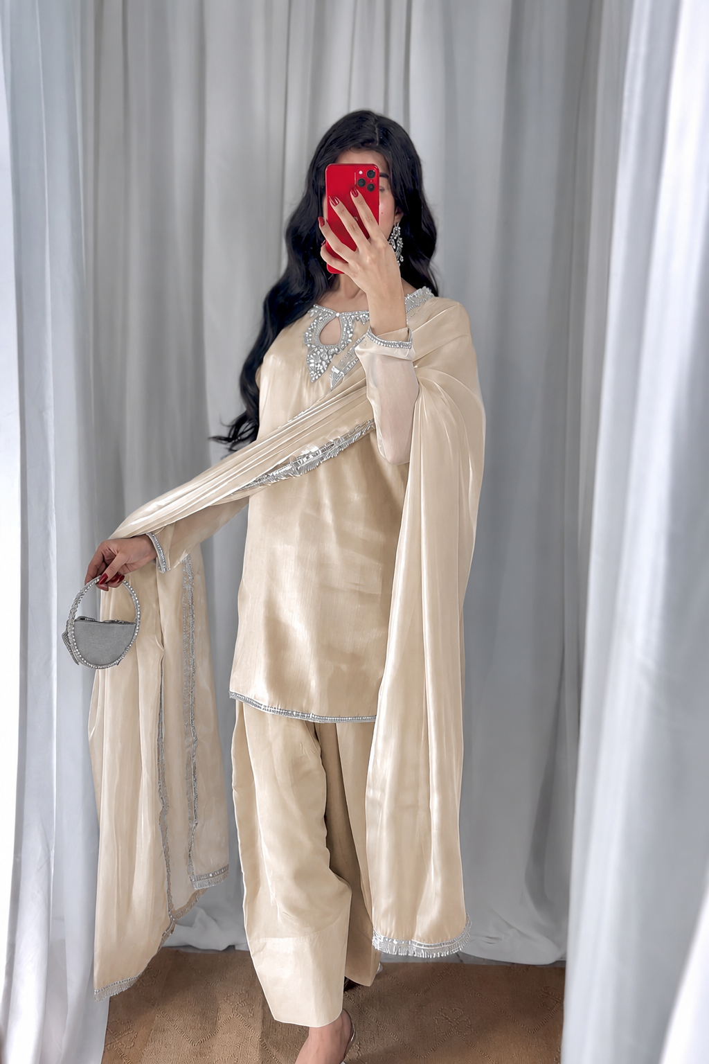 Neelofar - Golden (M,XXL)