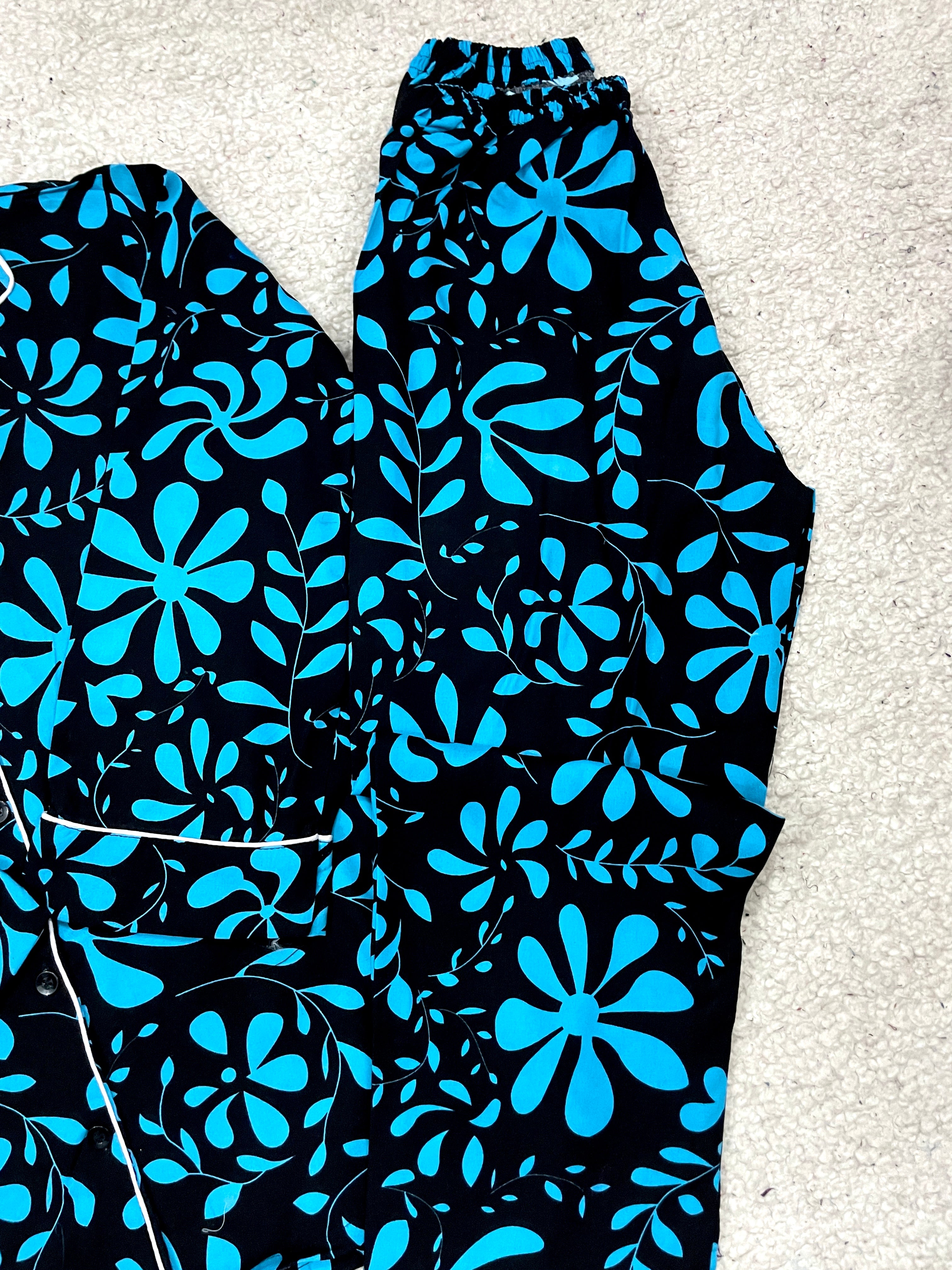 Aqua Noir