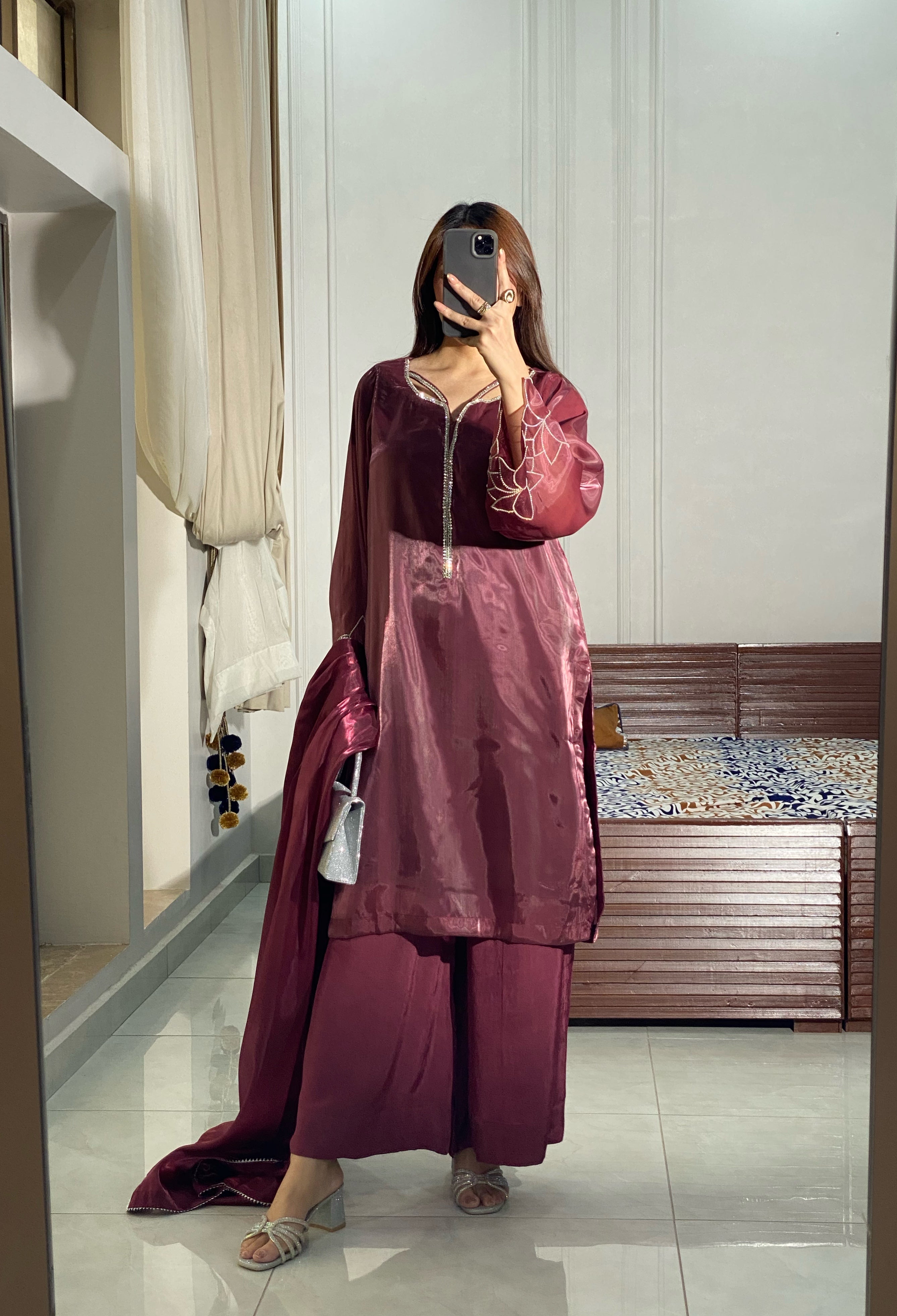 Zeenat - 10 Colors