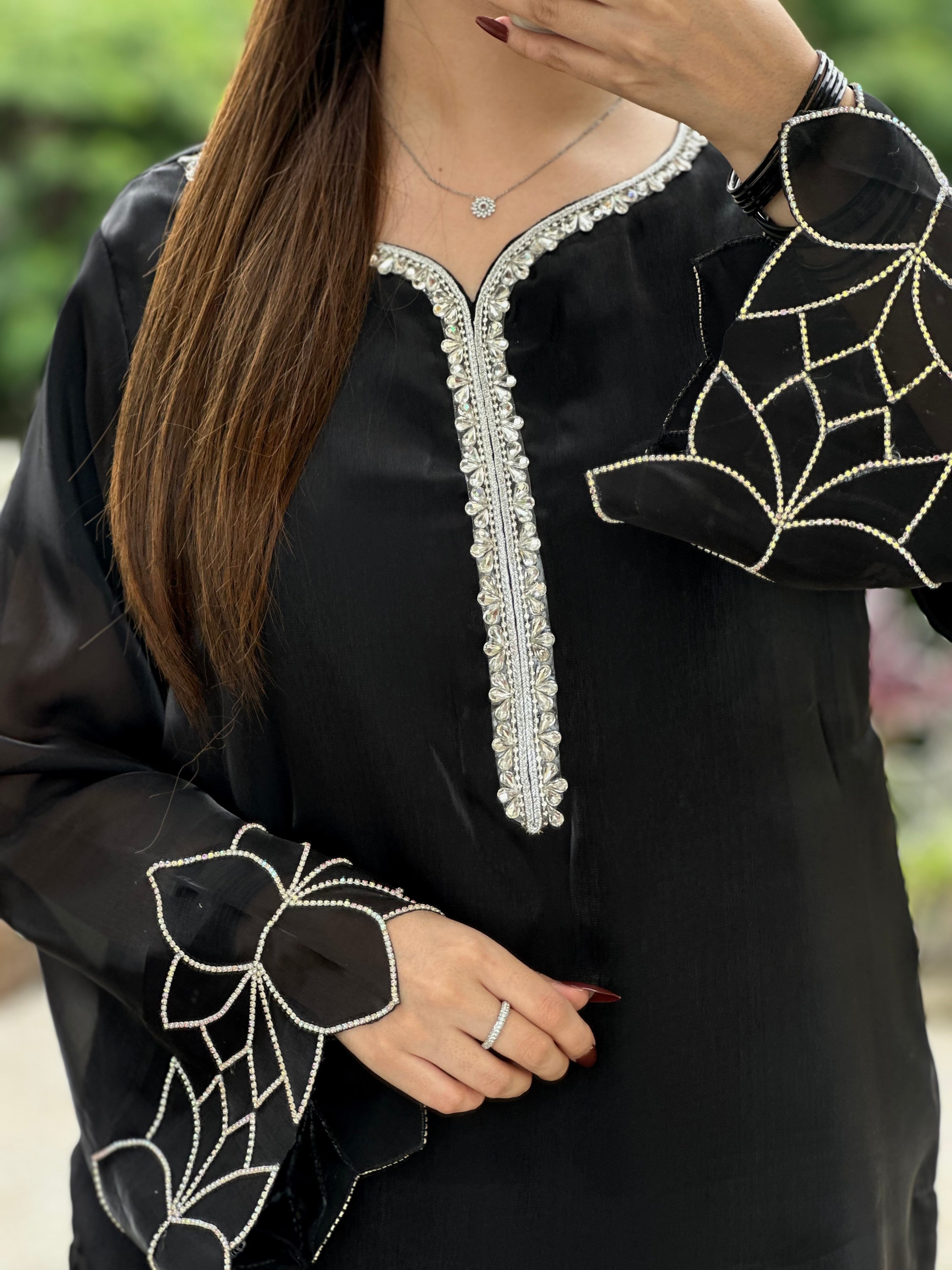 Nayab - 10 Colors