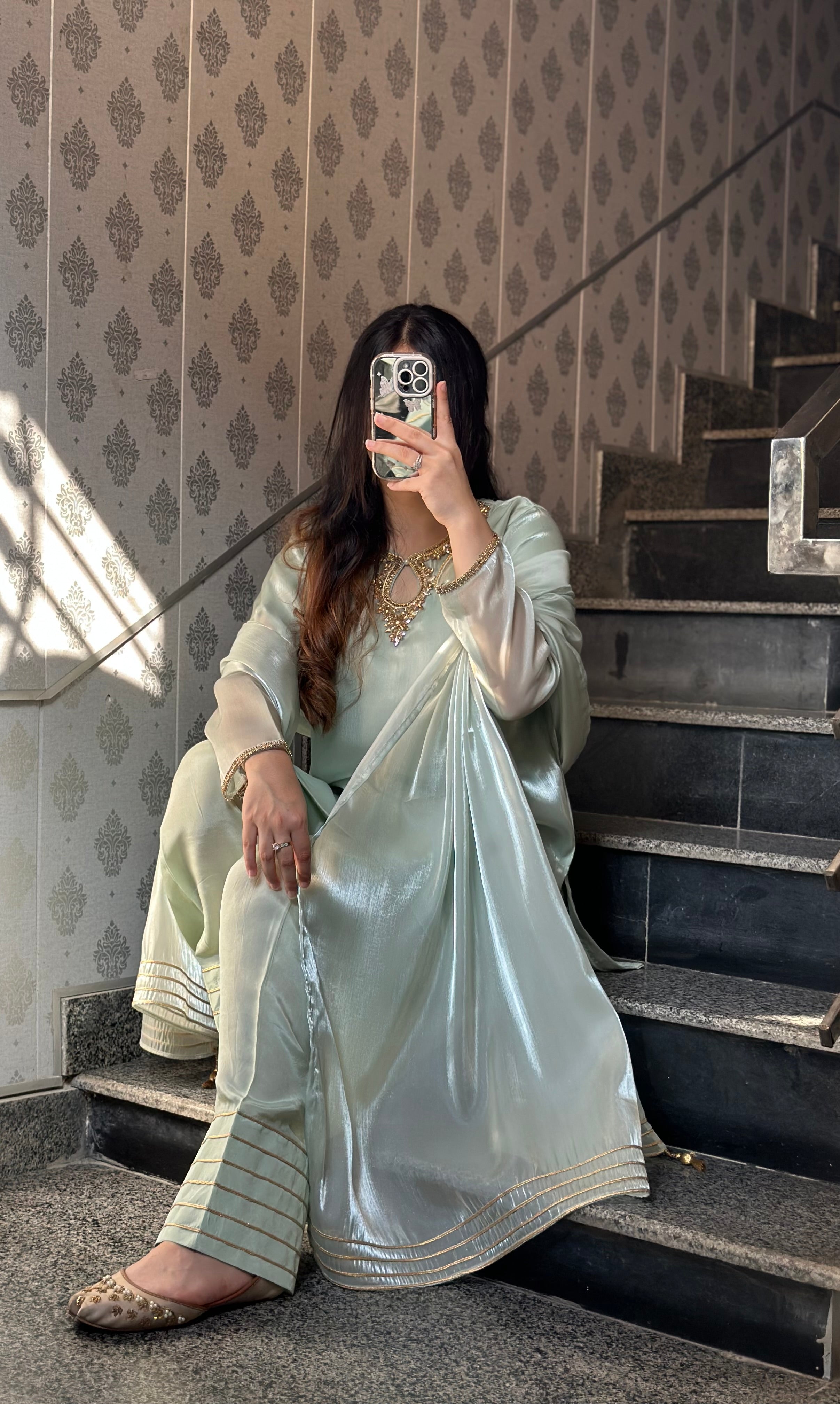 Dastaan - 9 Colors