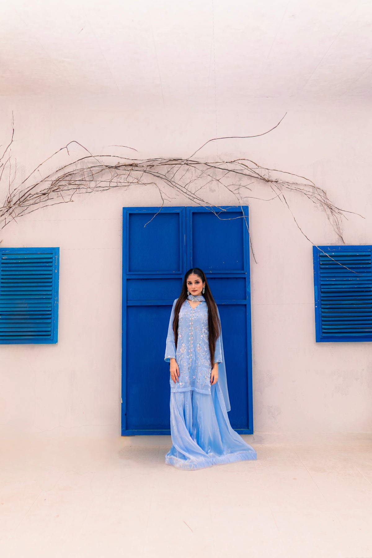 Elara - Ice Blue