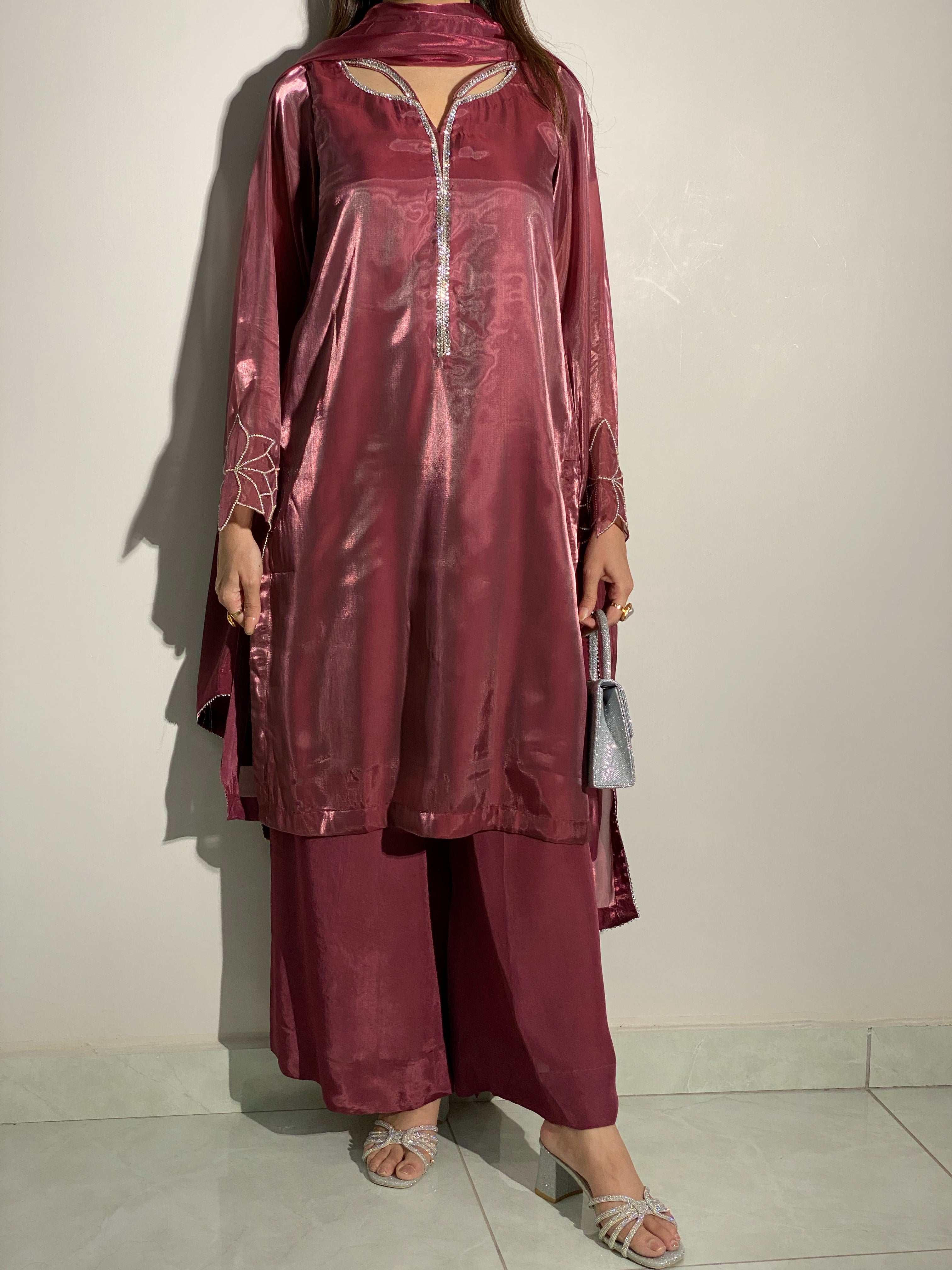 Zeenat - 10 Colors