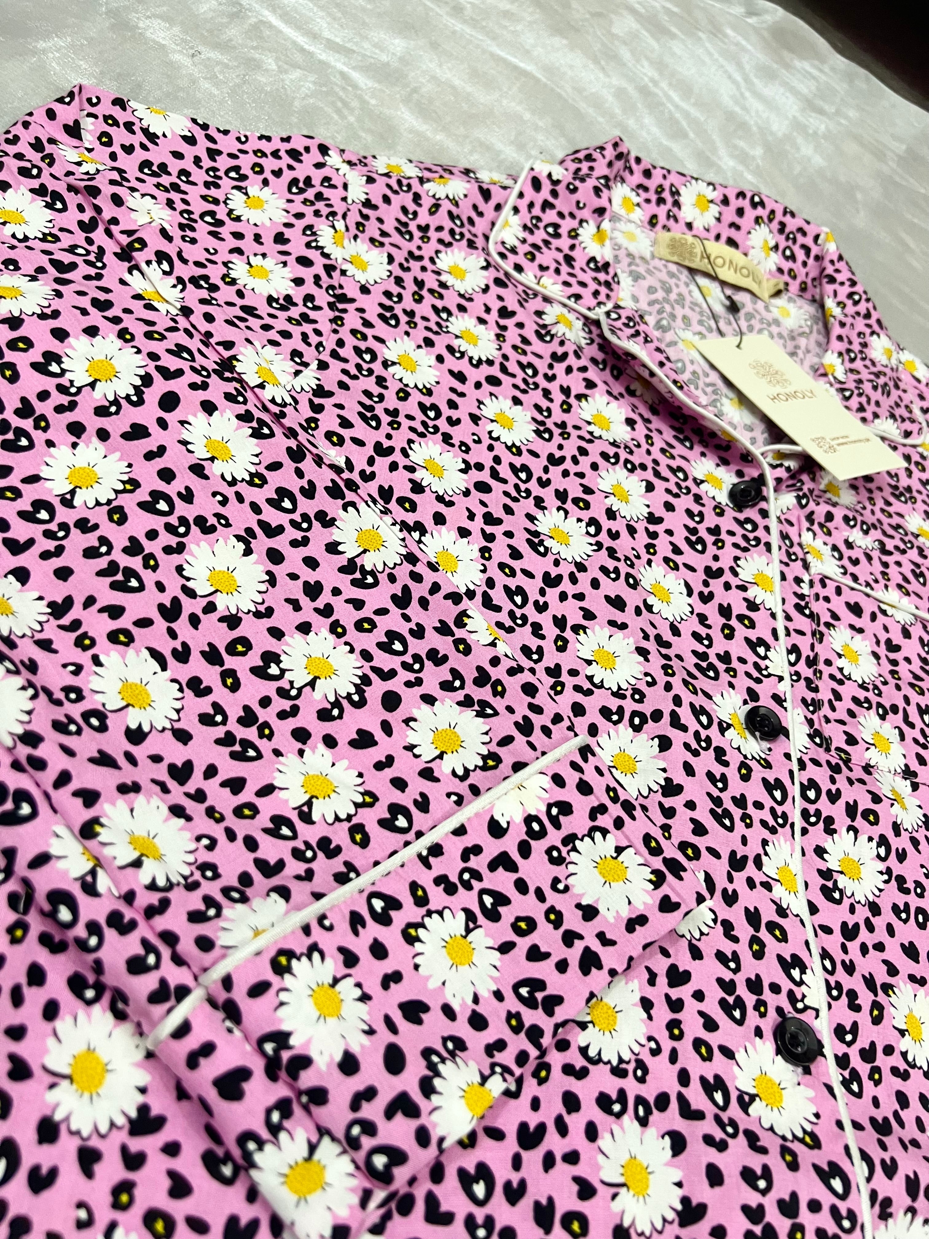 Cheetah Blossom