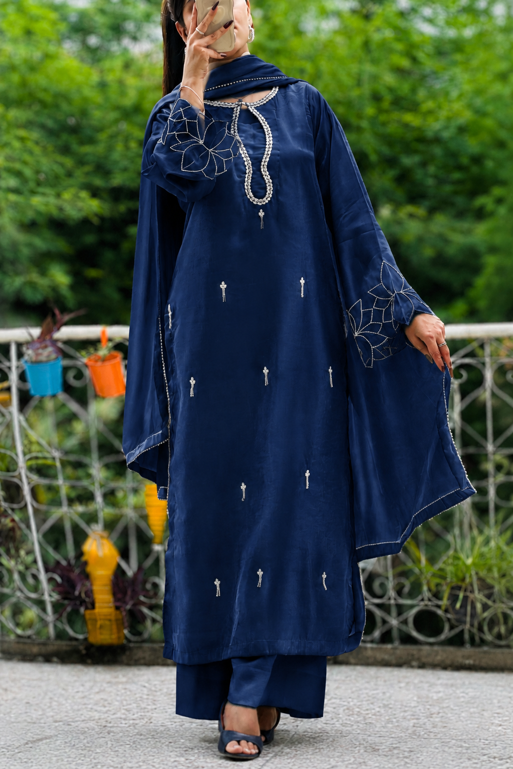 Nargis - Navy Blue (XS)