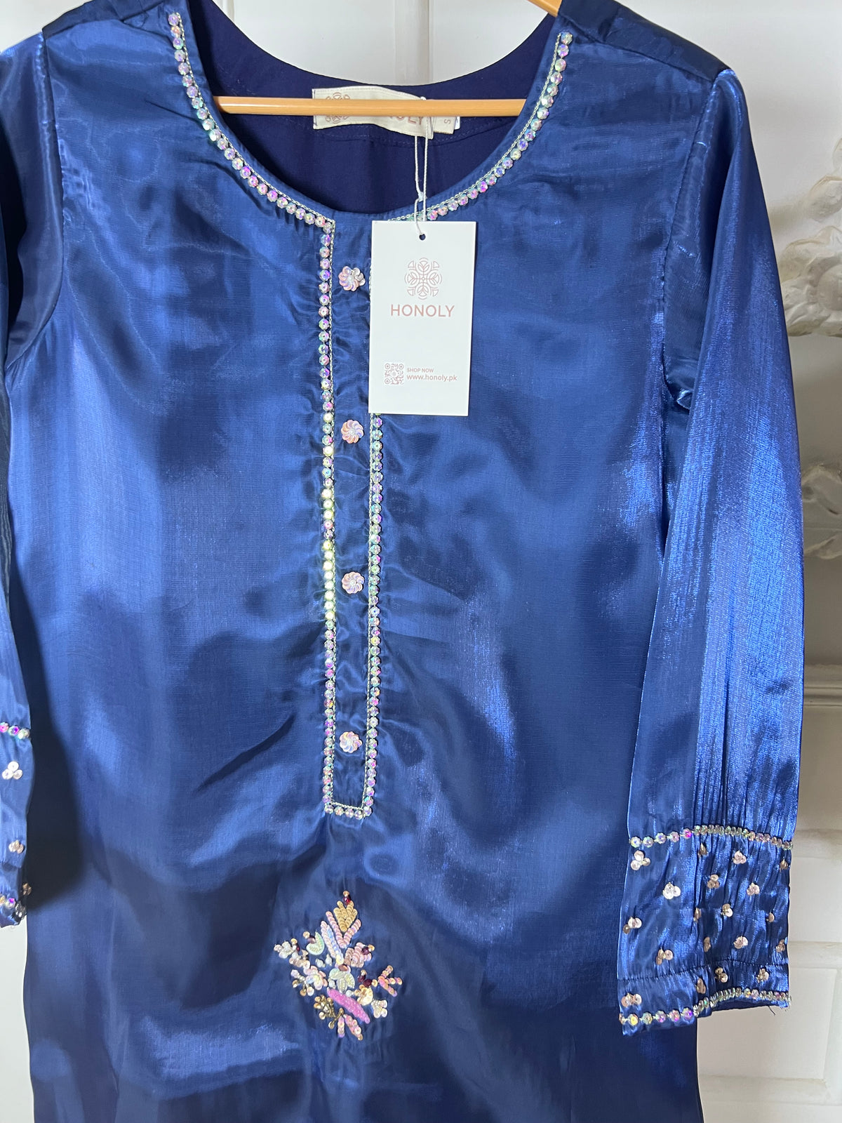Aveline - Blue