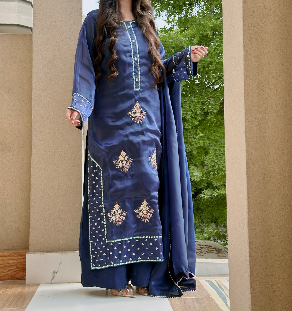 Aveline - Blue
