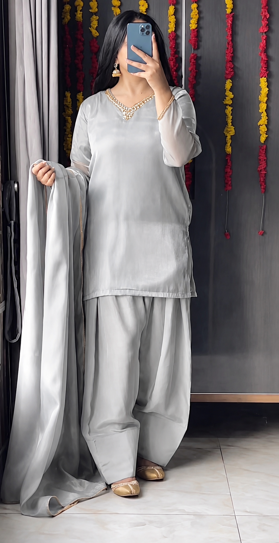 Zarish - Grey (S)