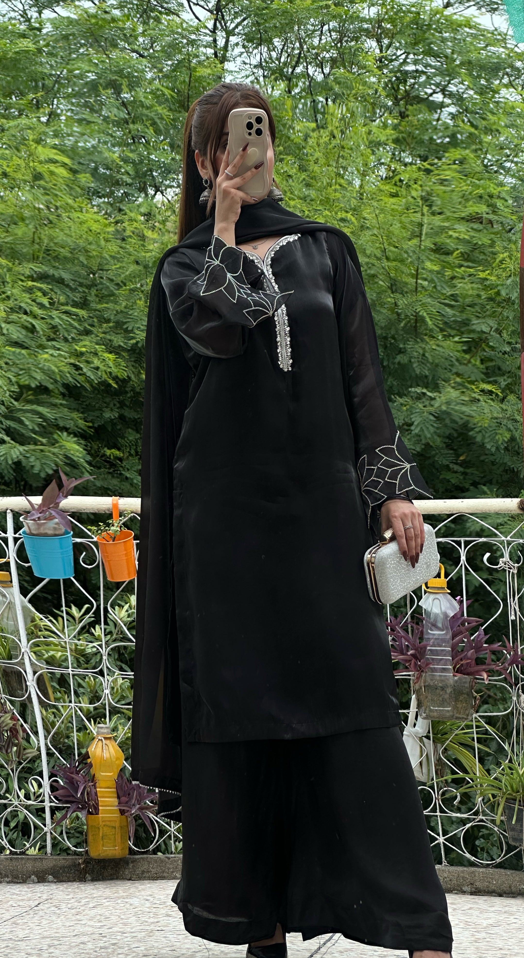 Nayab - Black (XS)
