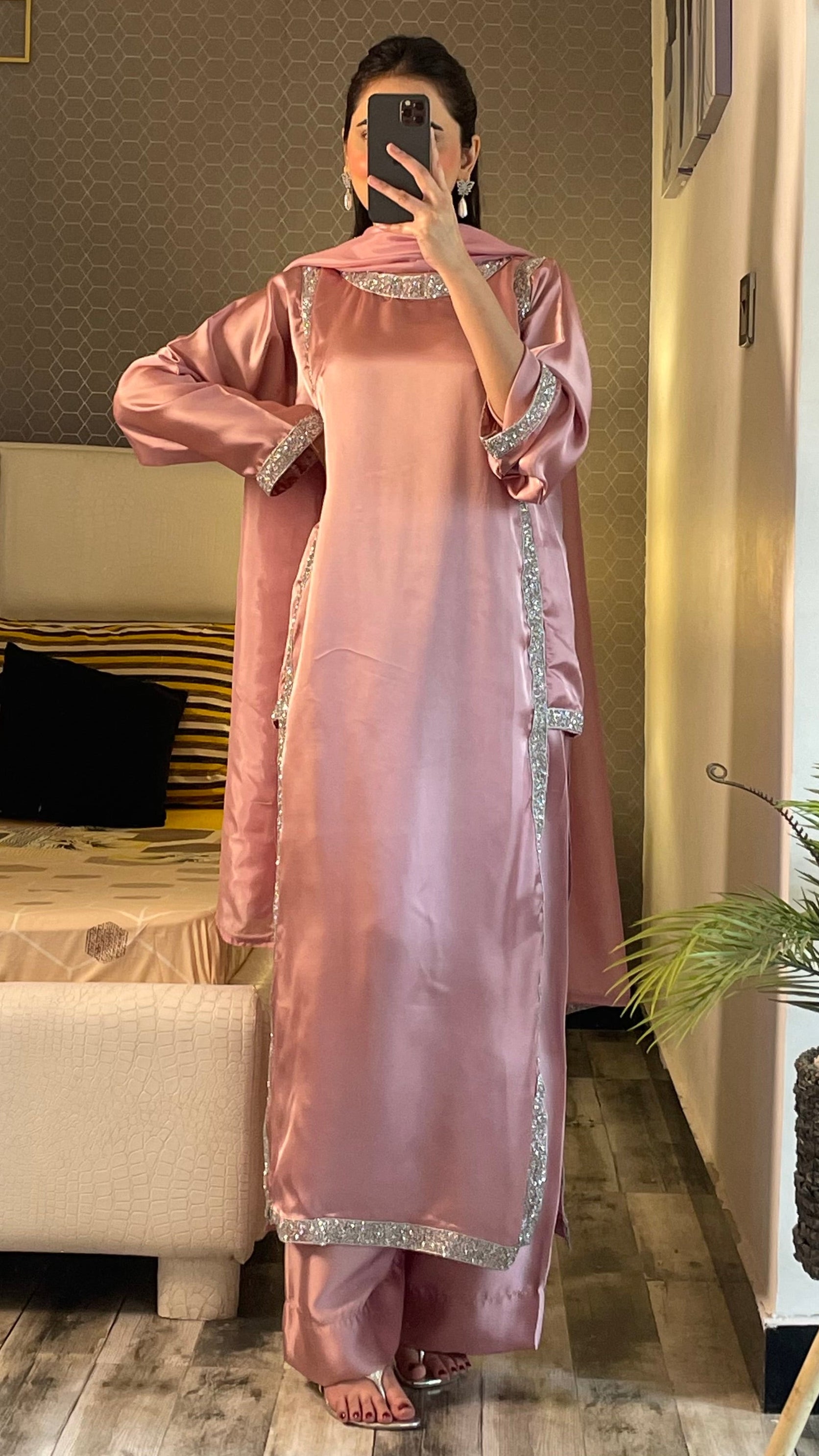 Meharma- Pink (S)
